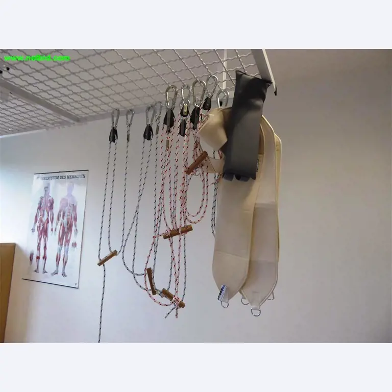 Therapiegeräte sowie die Betriebs- und Geschäftsausstattung<br>
-2