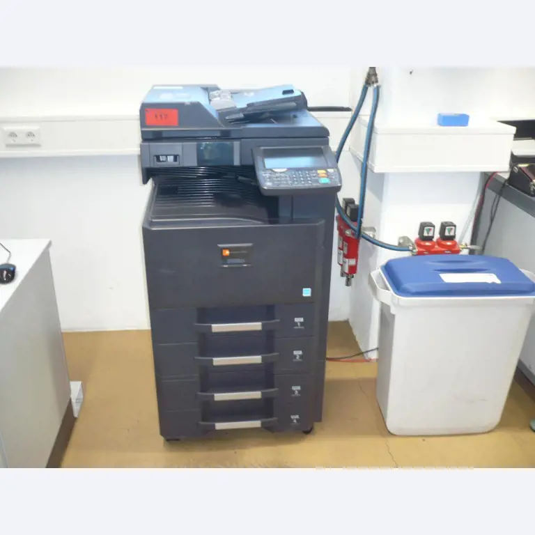 Tornos e fresadoras CNC, rectificadoras CNC, centros de maquinagem CNC-1