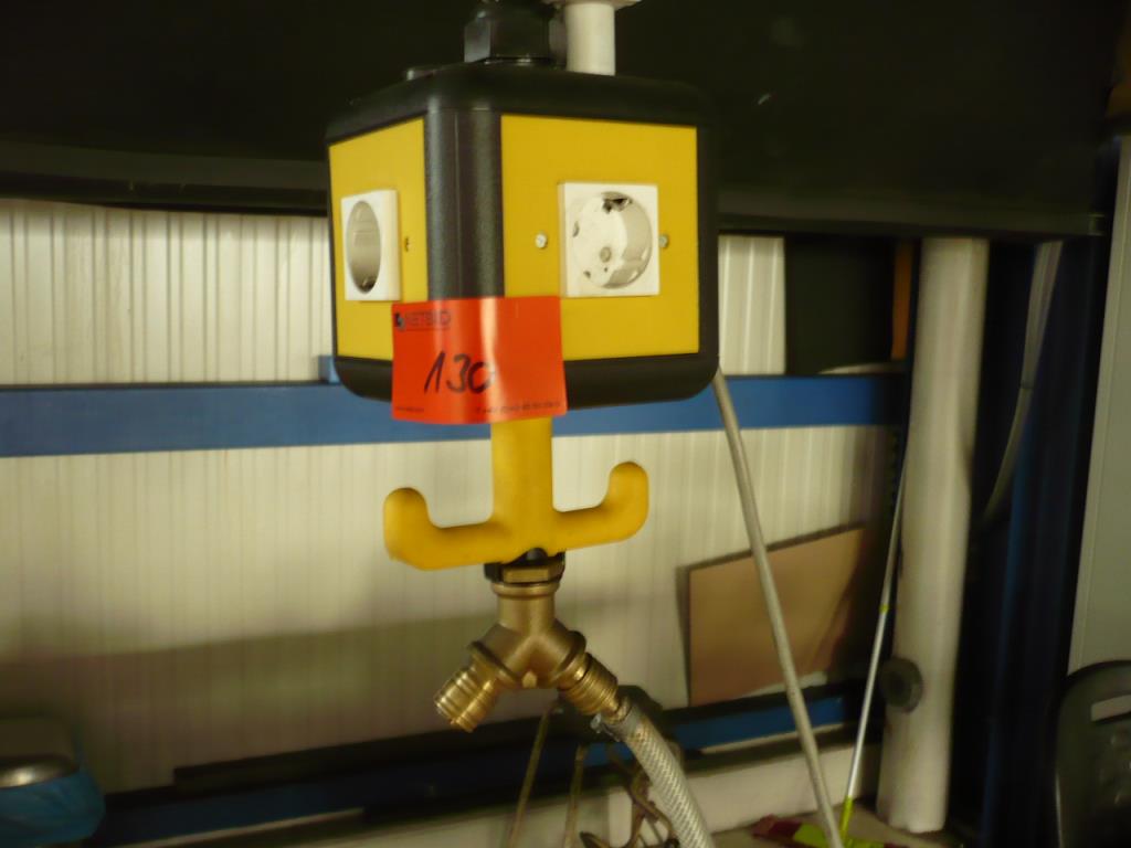 Tornos e fresadoras CNC, rectificadoras CNC, centros de maquinagem CNC-2