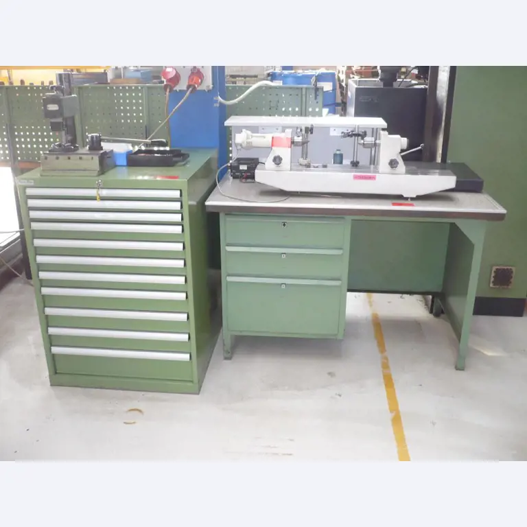 Tornos e fresadoras CNC, rectificadoras CNC, centros de maquinagem CNC-1