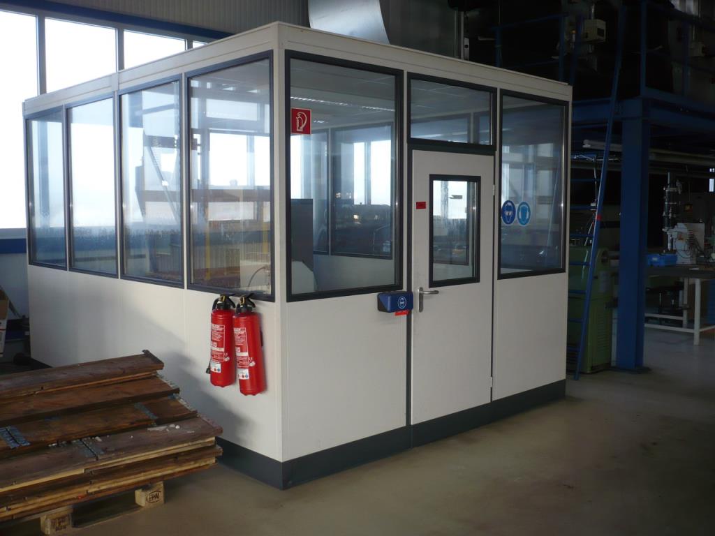 Tornos e fresadoras CNC, rectificadoras CNC, centros de maquinagem CNC-1