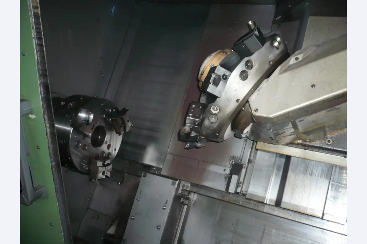 Tokarki i frezarki CNC, szlifierki CNC, centra obróbcze CNC-2