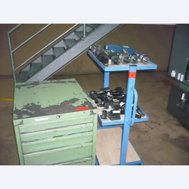 Tokarki i frezarki CNC, szlifierki CNC, centra obróbcze CNC-4