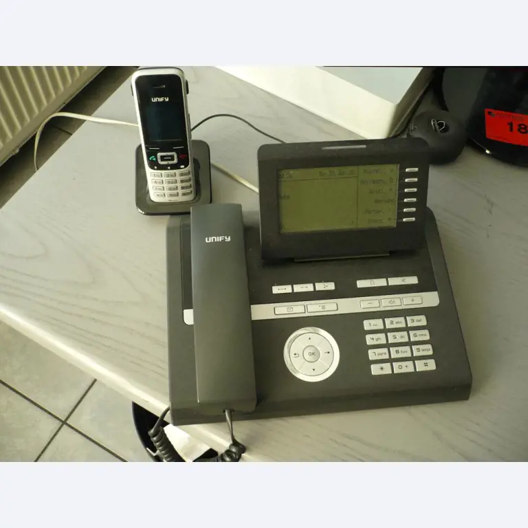 CNC soustruhy a frézky, CNC brusky, CNC obráběcí centra-1