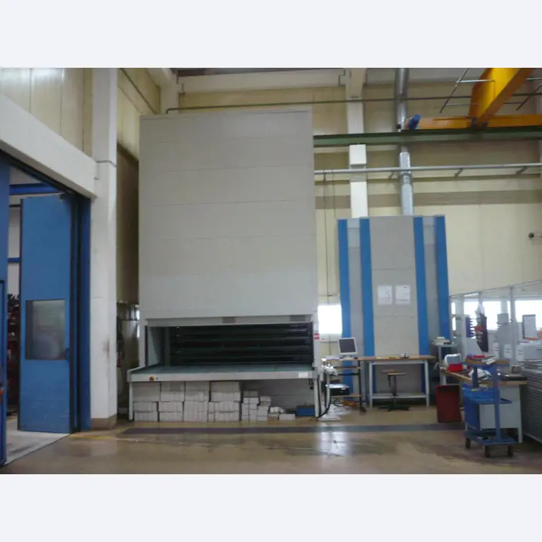 CNC soustruhy a frézky, CNC brusky, CNC obráběcí centra-1