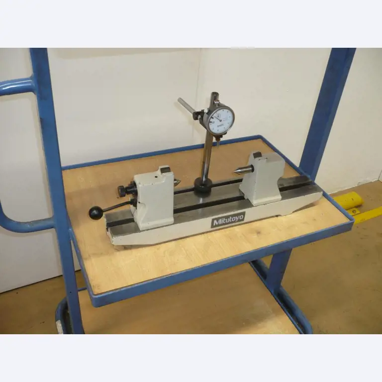 Tornos e fresadoras CNC, rectificadoras CNC, centros de maquinagem CNC-2