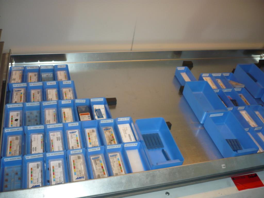 CNC-Dreh-und Fräsmaschinen, CNC-Schleifmaschinen, CNC-Bearbeitungszentren-5