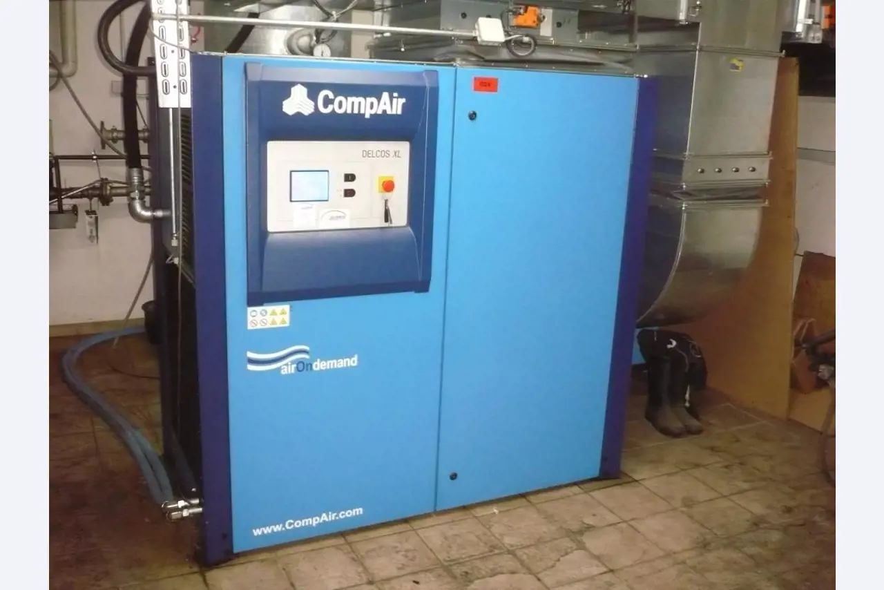 Tornos e fresadoras CNC, rectificadoras CNC, centros de maquinagem CNC-1