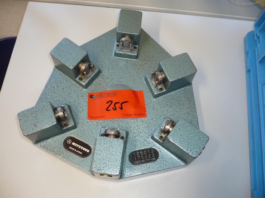 Tornos e fresadoras CNC, rectificadoras CNC, centros de maquinagem CNC-2