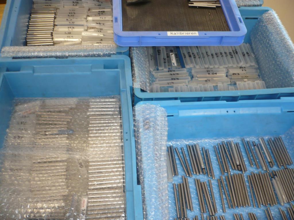 Tornos e fresadoras CNC, rectificadoras CNC, centros de maquinagem CNC-2