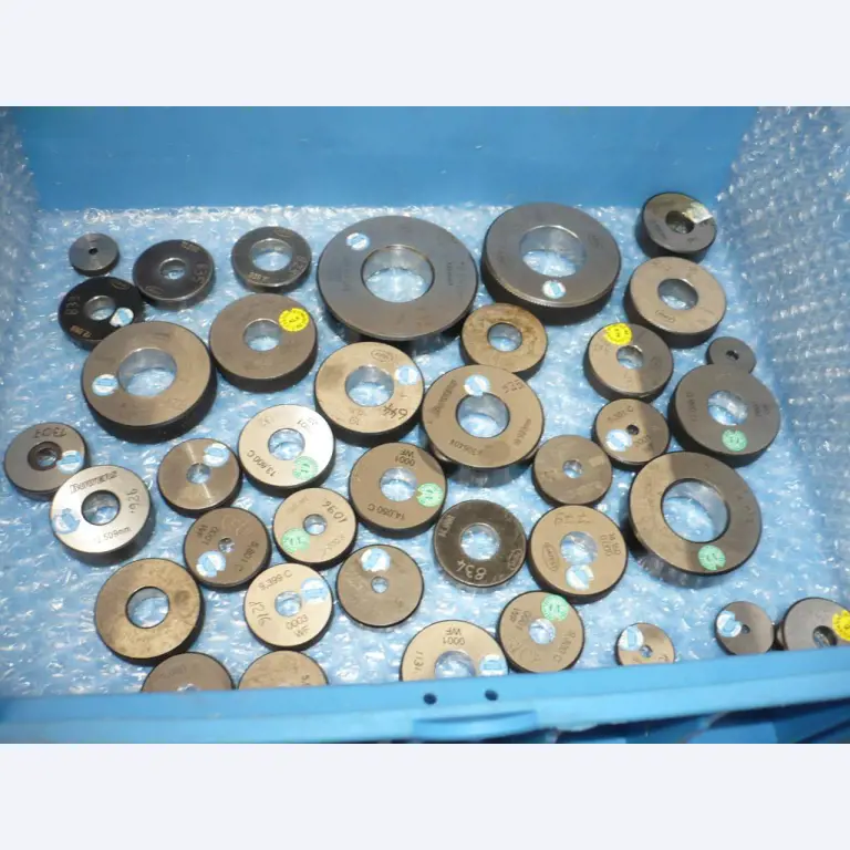 Tornos e fresadoras CNC, rectificadoras CNC, centros de maquinagem CNC-2