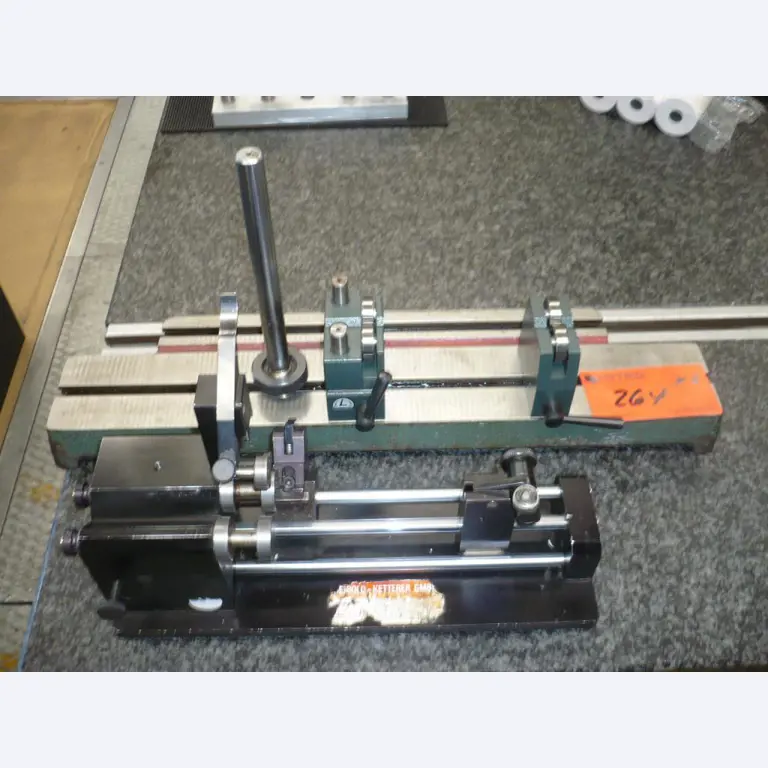 Tornos e fresadoras CNC, rectificadoras CNC, centros de maquinagem CNC-1