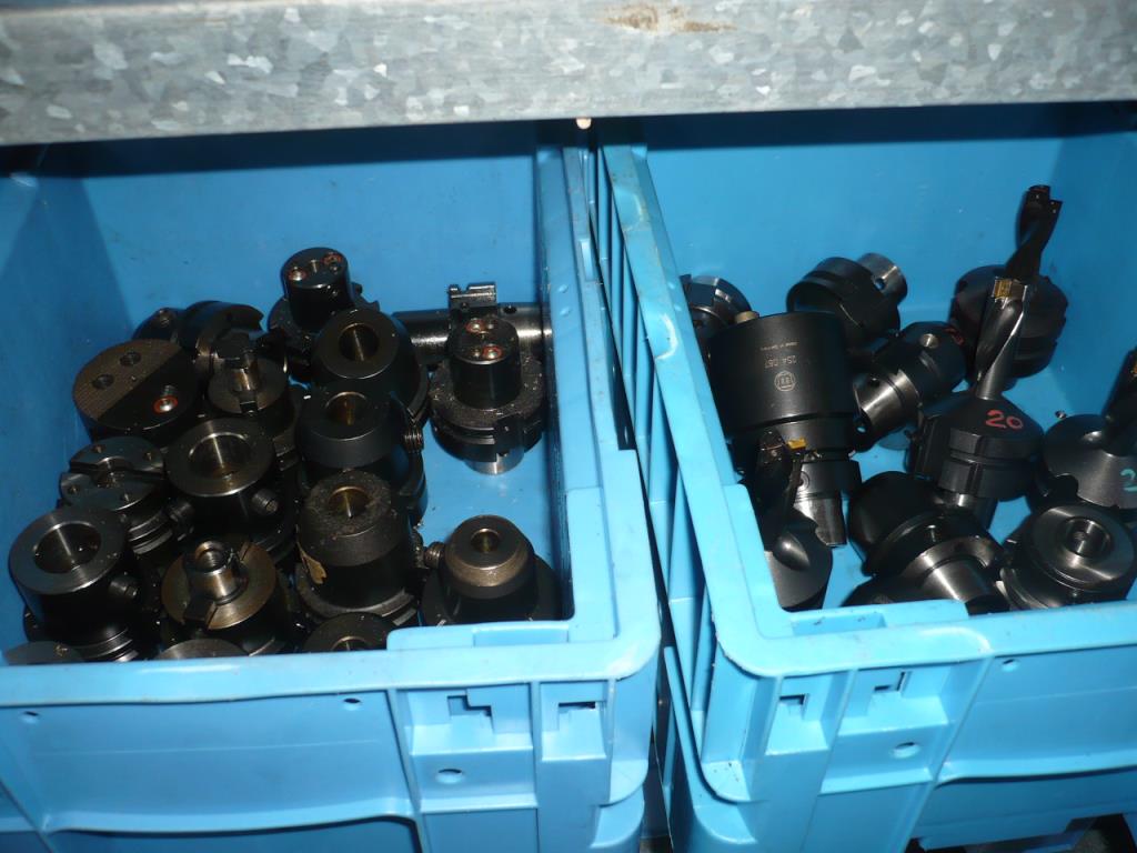 Tornos e fresadoras CNC, rectificadoras CNC, centros de maquinagem CNC-2