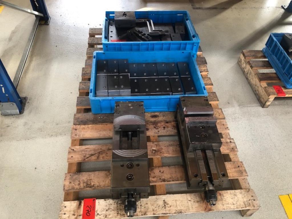 Tornos e fresadoras CNC, rectificadoras CNC, centros de maquinagem CNC-1