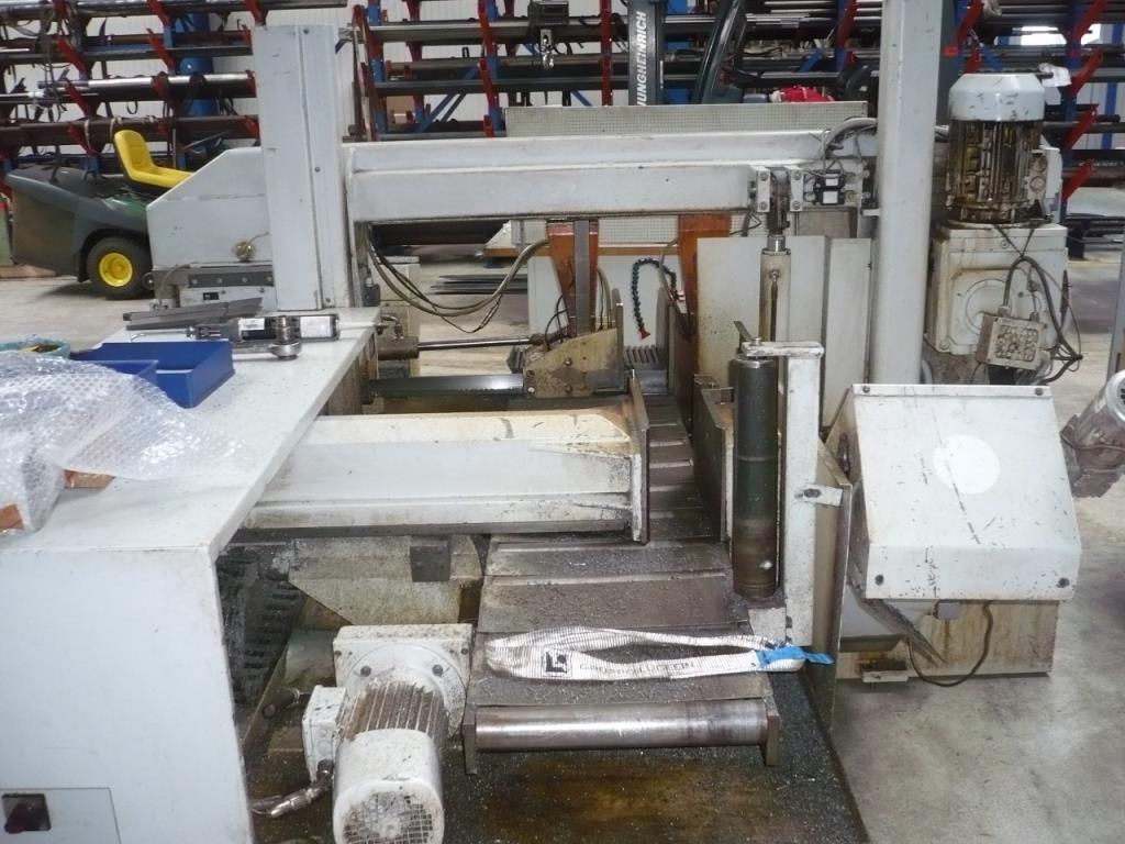 Tornos e fresadoras CNC, rectificadoras CNC, centros de maquinagem CNC-2