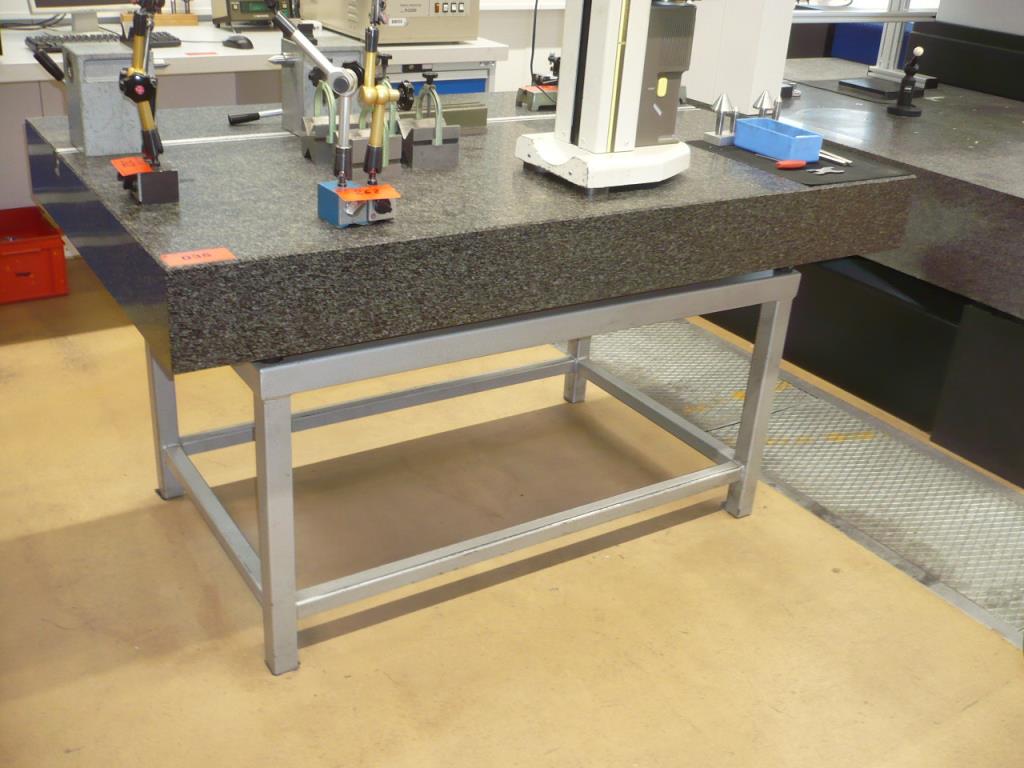 CNC turning and milling machines, CNC grinding machines, CNC machining centers-1