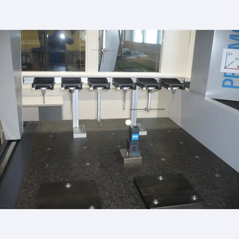 Tornos e fresadoras CNC, rectificadoras CNC, centros de maquinagem CNC-2