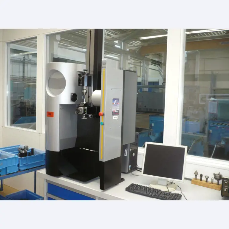 CNC turning and milling machines, CNC grinding machines, CNC machining centers-1