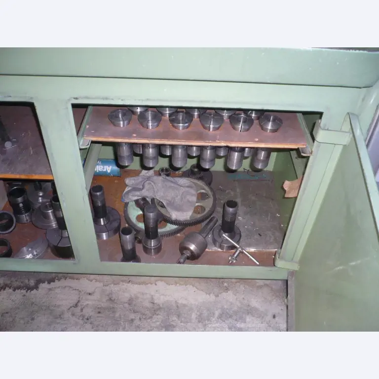 CNC turning and milling machines, CNC grinding machines, CNC machining centers-2