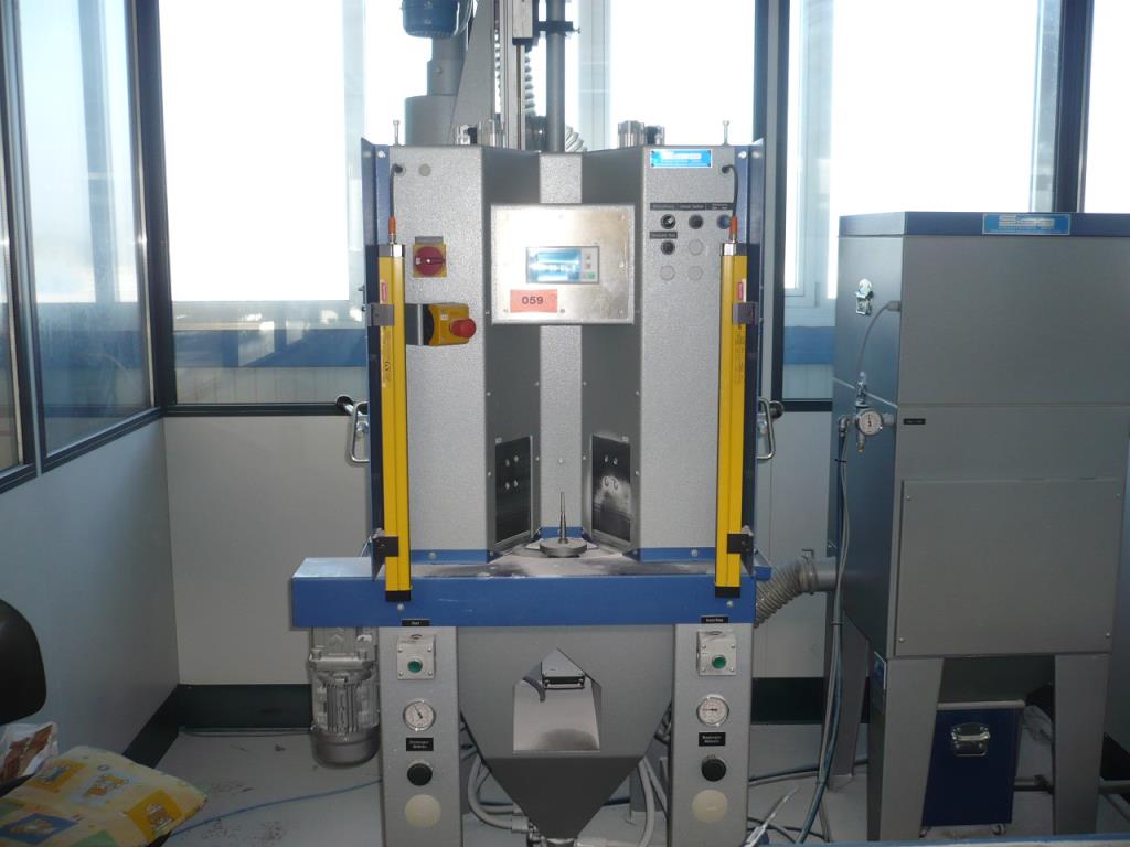 Tornos e fresadoras CNC, rectificadoras CNC, centros de maquinagem CNC-1