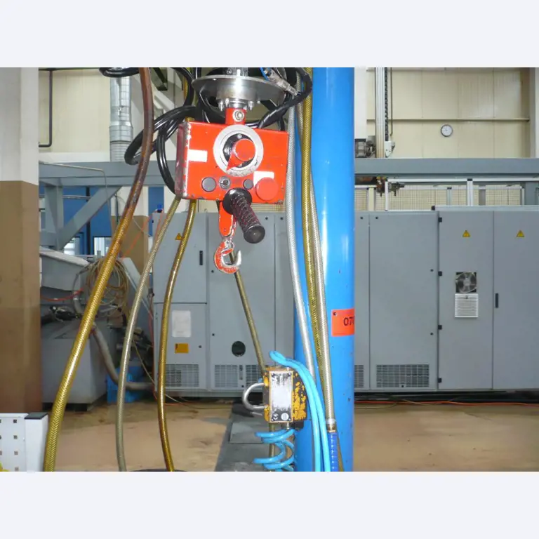 CNC turning and milling machines, CNC grinding machines, CNC machining centers-2