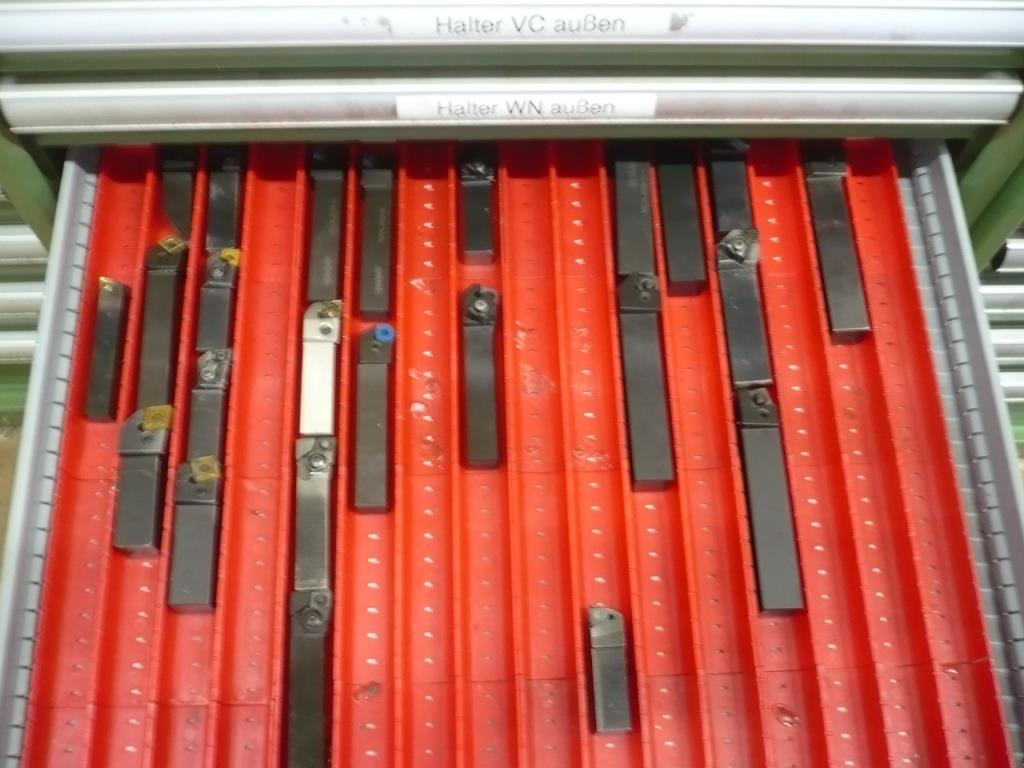 Tornos e fresadoras CNC, rectificadoras CNC, centros de maquinagem CNC-4