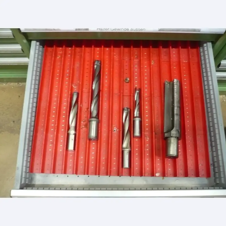 Tornos e fresadoras CNC, rectificadoras CNC, centros de maquinagem CNC-5