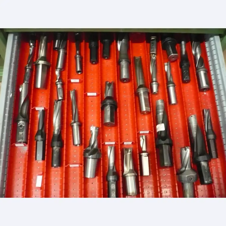 CNC turning and milling machines, CNC grinding machines, CNC machining centers-1