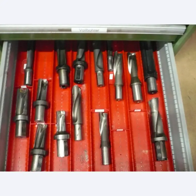 CNC turning and milling machines, CNC grinding machines, CNC machining centers-3