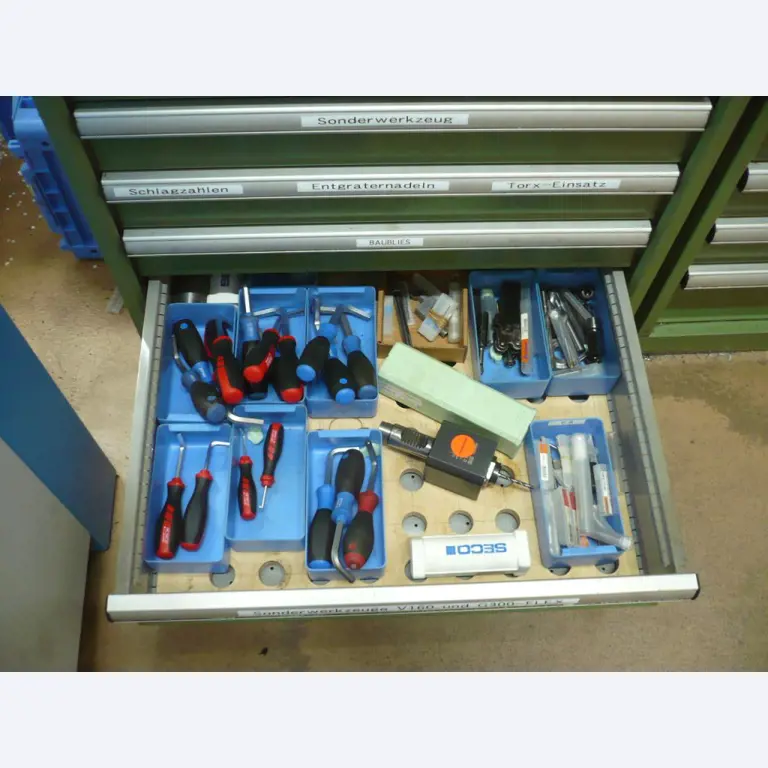 Tornos e fresadoras CNC, rectificadoras CNC, centros de maquinagem CNC-2