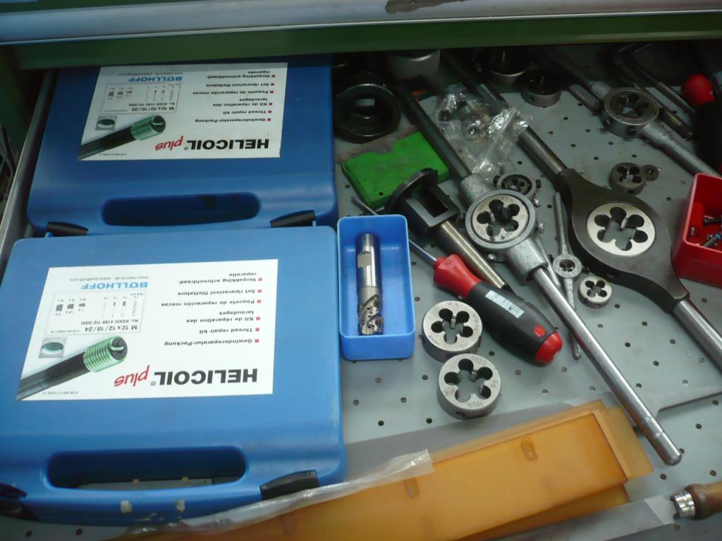 Tornos e fresadoras CNC, rectificadoras CNC, centros de maquinagem CNC-6