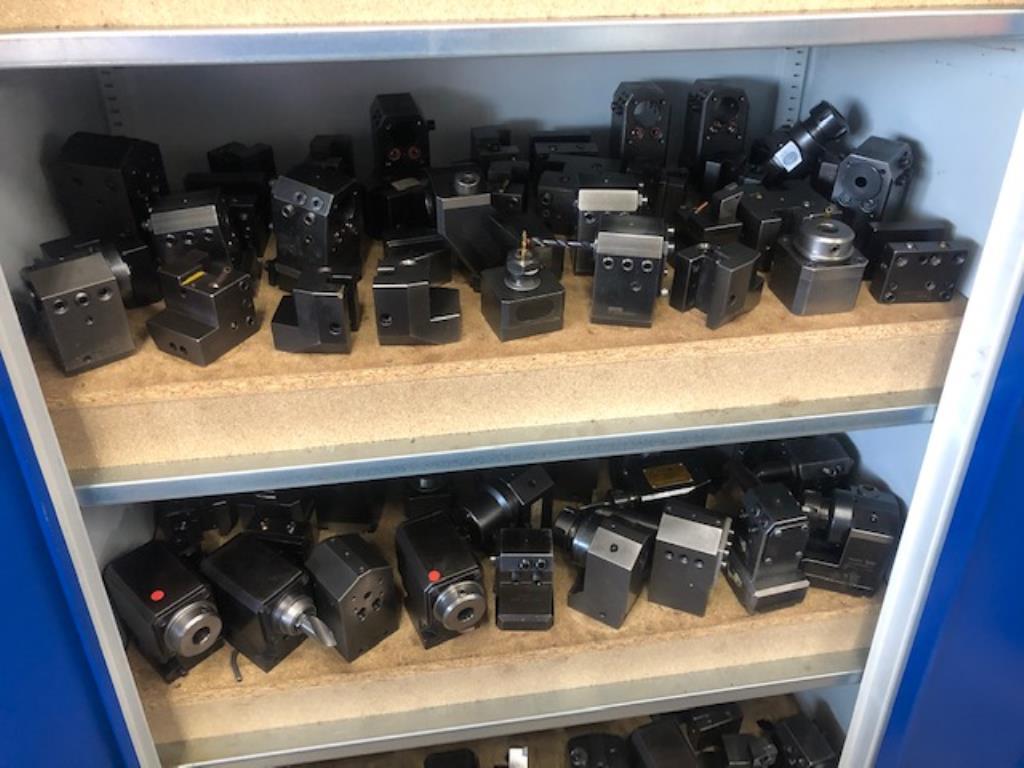 Tornos e fresadoras CNC, rectificadoras CNC, centros de maquinagem CNC-2