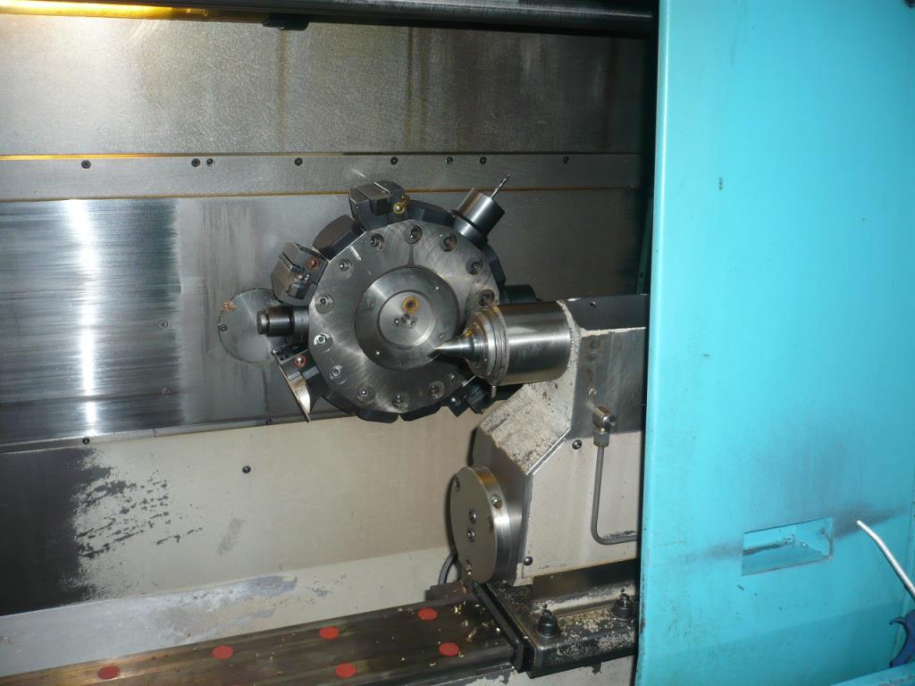 Tornos e fresadoras CNC, rectificadoras CNC, centros de maquinagem CNC-3