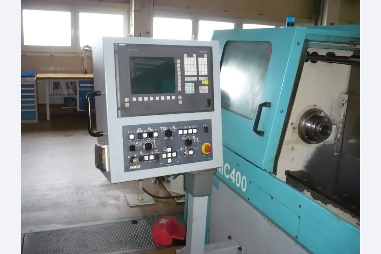 Tornos e fresadoras CNC, rectificadoras CNC, centros de maquinagem CNC-2