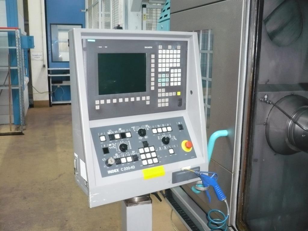 Tornos e fresadoras CNC, rectificadoras CNC, centros de maquinagem CNC-4