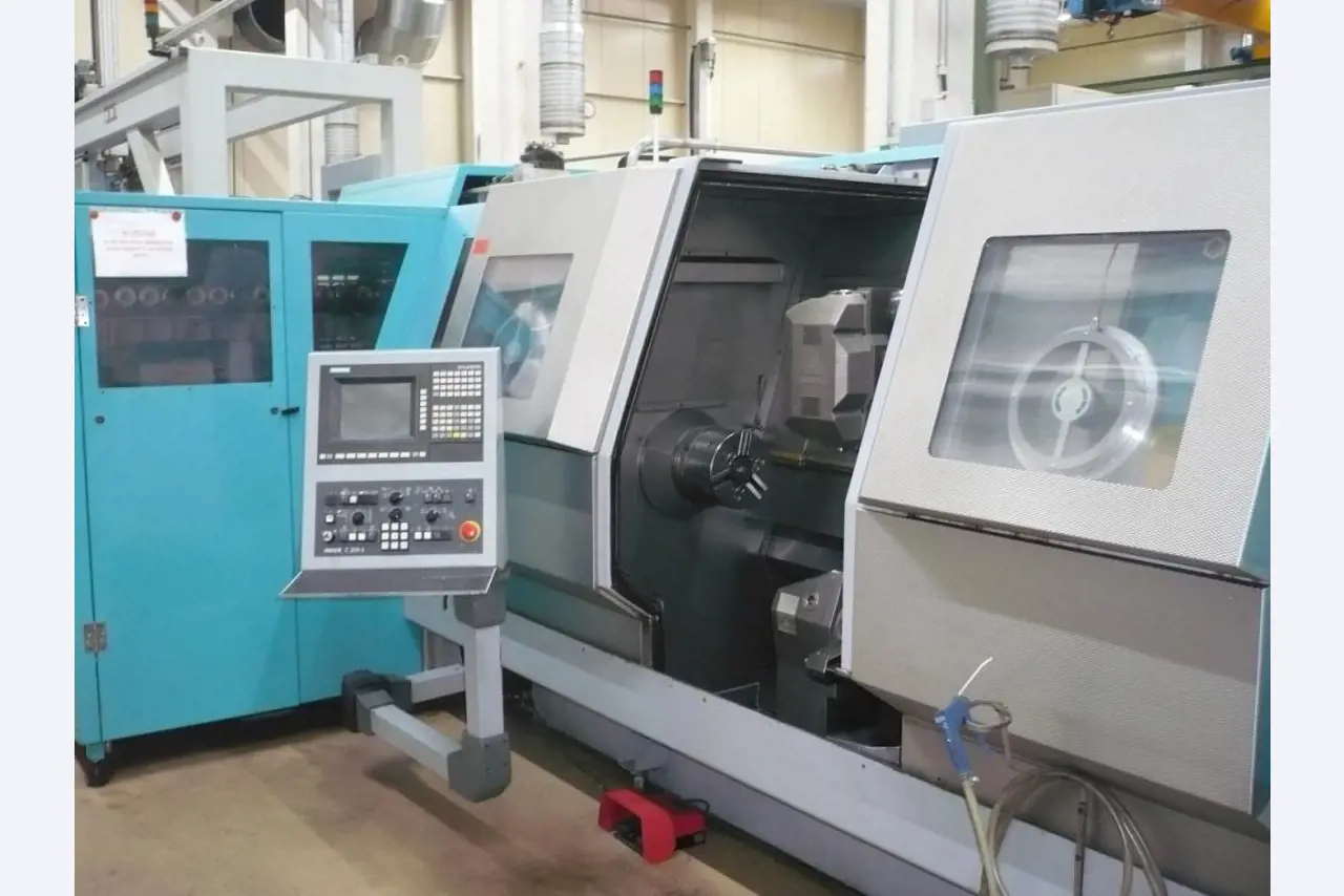 CNC soustruhy a frézky, CNC brusky, CNC obráběcí centra-1