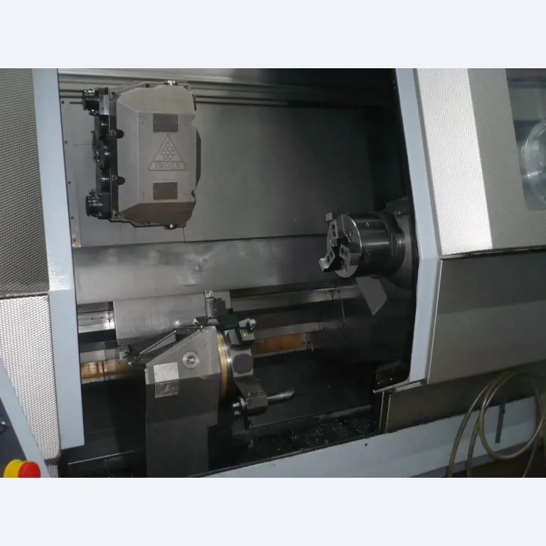 CNC soustruhy a frézky, CNC brusky, CNC obráběcí centra-3