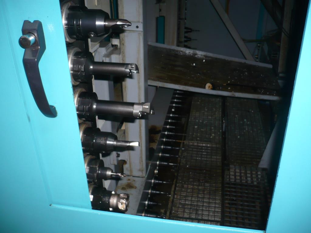 CNC turning and milling machines, CNC grinding machines, CNC machining centers-4