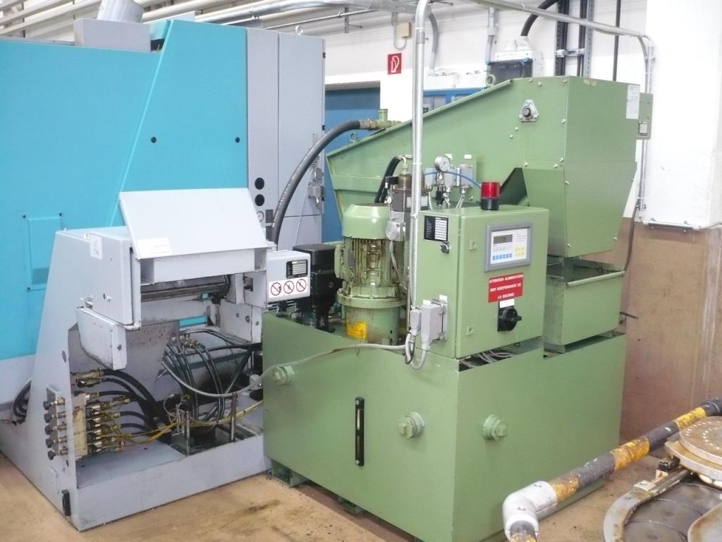 Tornos e fresadoras CNC, rectificadoras CNC, centros de maquinagem CNC-4