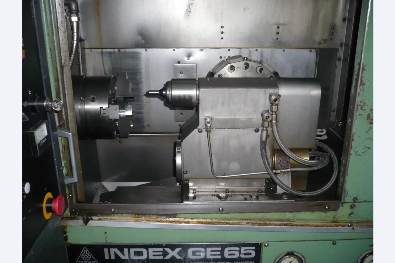 Tornos e fresadoras CNC, rectificadoras CNC, centros de maquinagem CNC-2