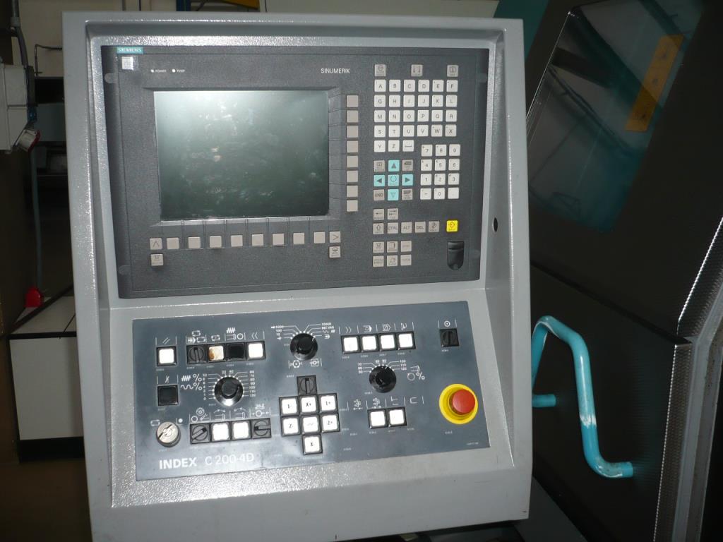 Tornos e fresadoras CNC, rectificadoras CNC, centros de maquinagem CNC-3
