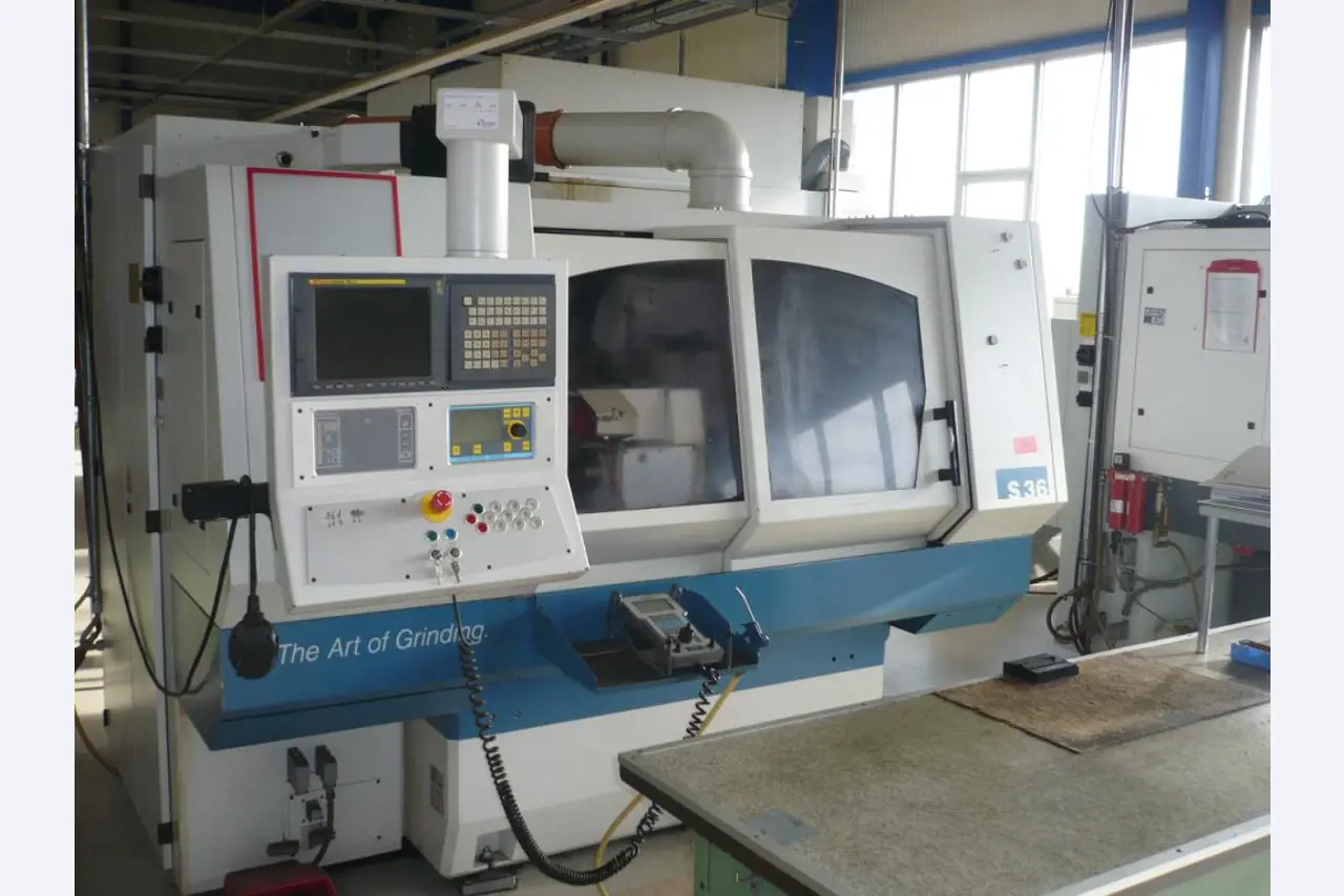 Tornos e fresadoras CNC, rectificadoras CNC, centros de maquinagem CNC-1