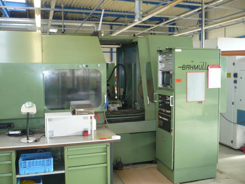 Tornos e fresadoras CNC, rectificadoras CNC, centros de maquinagem CNC-1
