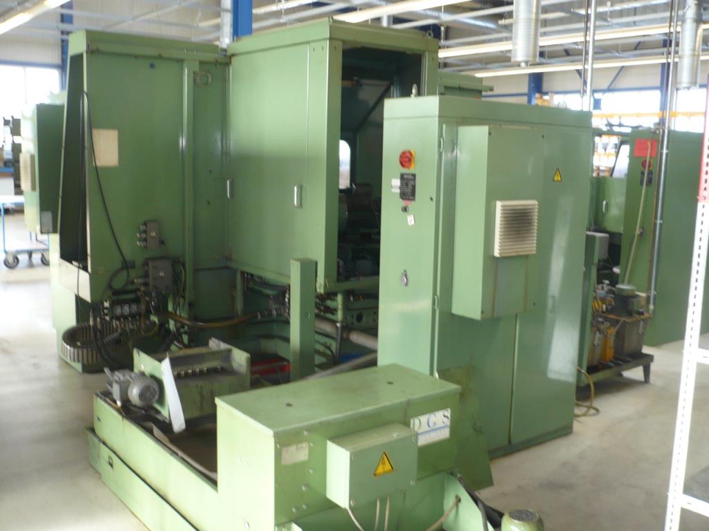 Tornos e fresadoras CNC, rectificadoras CNC, centros de maquinagem CNC-4