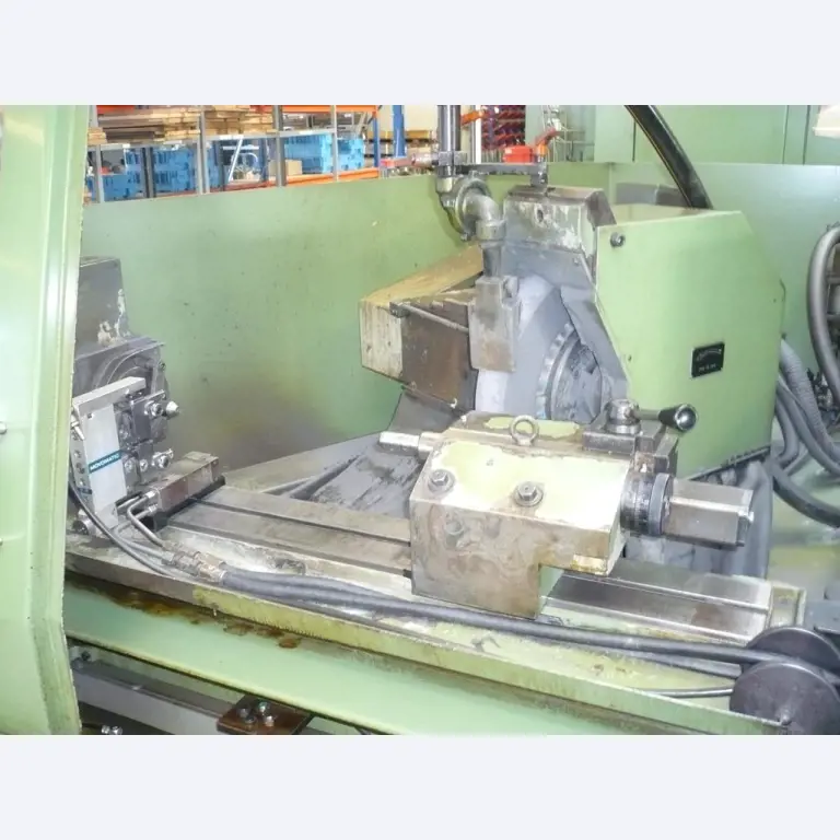 Tornos e fresadoras CNC, rectificadoras CNC, centros de maquinagem CNC-2