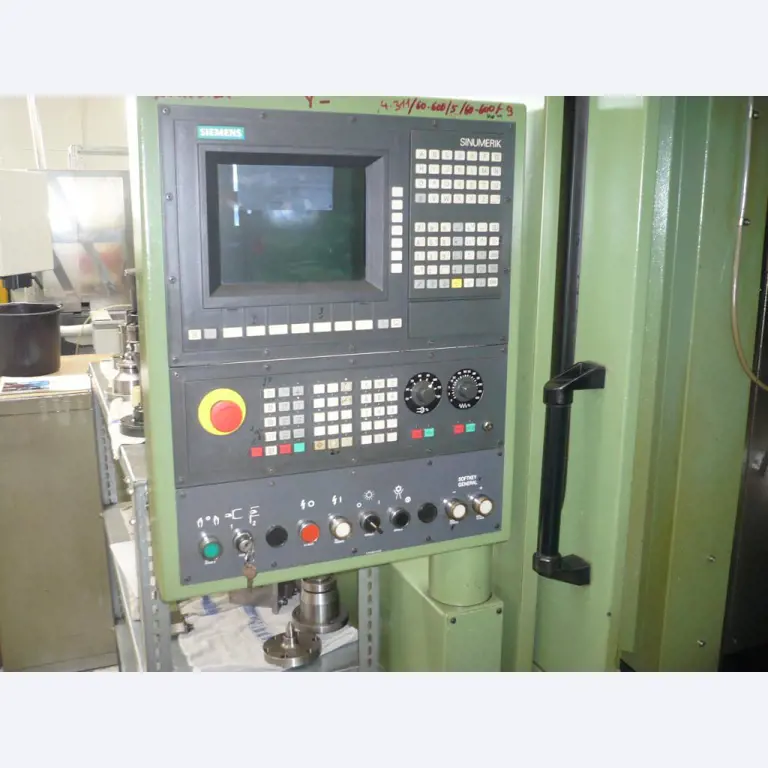 Tornos e fresadoras CNC, rectificadoras CNC, centros de maquinagem CNC-3