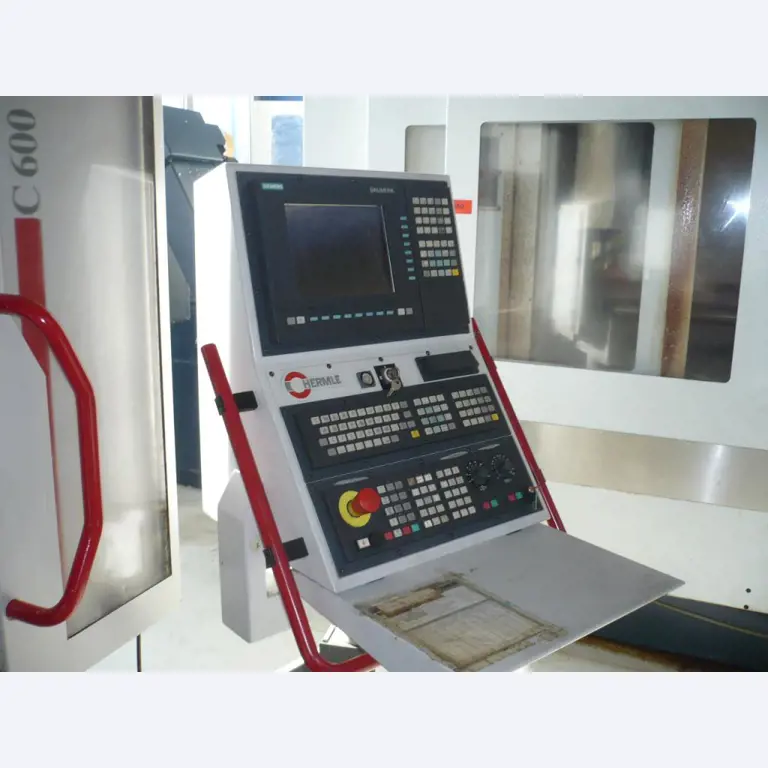 Tornos e fresadoras CNC, rectificadoras CNC, centros de maquinagem CNC-3