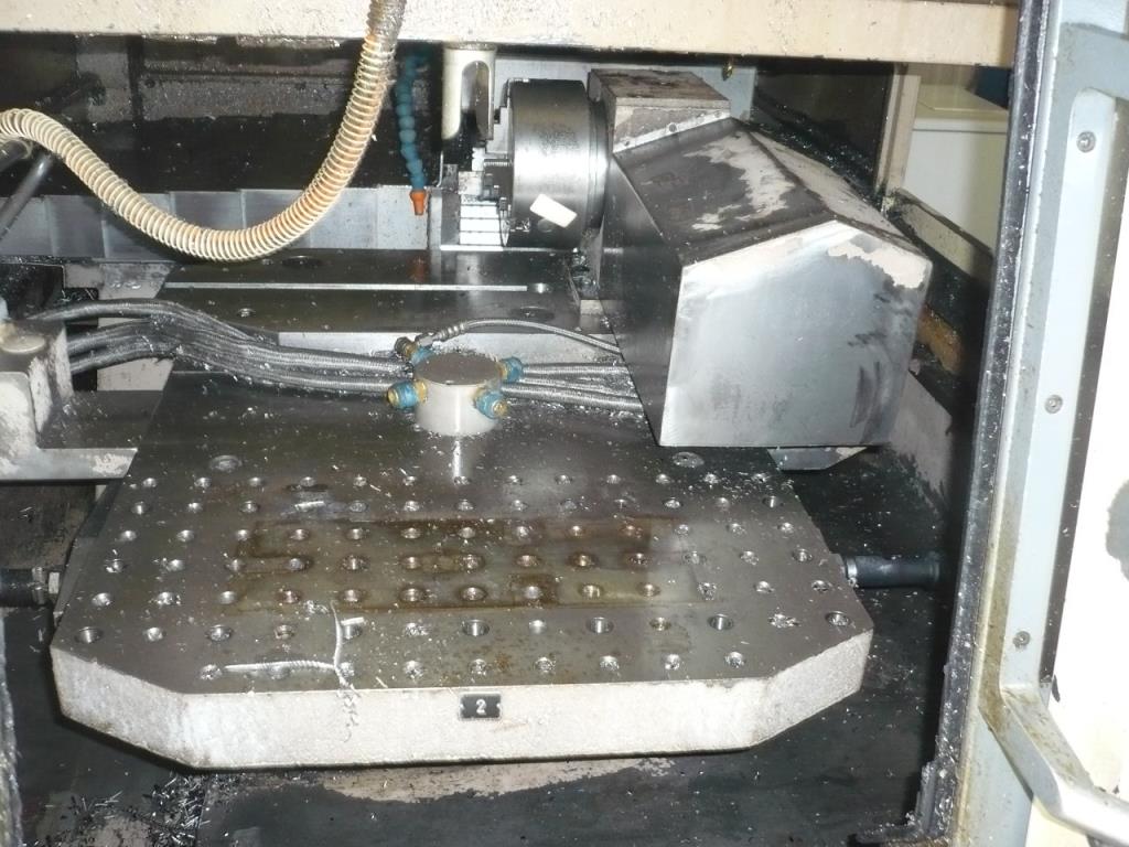 Tornos e fresadoras CNC, rectificadoras CNC, centros de maquinagem CNC-2