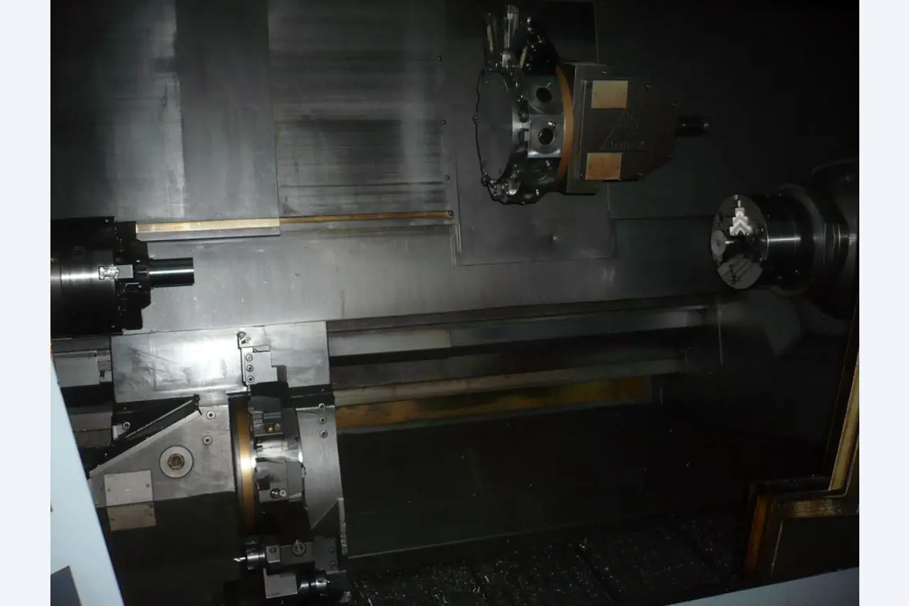 Tornos e fresadoras CNC, rectificadoras CNC, centros de maquinagem CNC-3