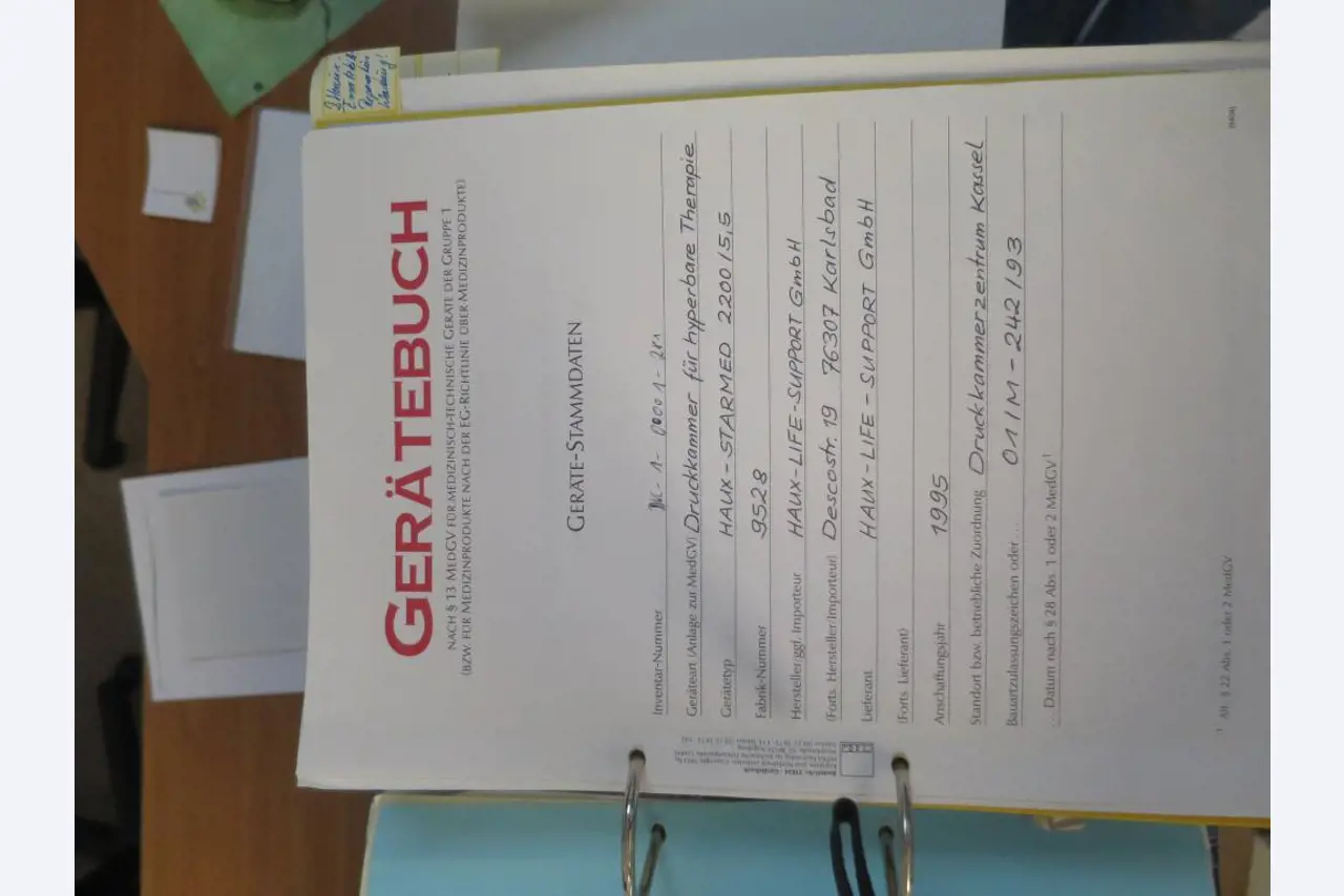 technische Anlagen sowie Betriebs- und Geschäftsausstattung aus dem Bereich Tauch- und Überdruckmedizin<br>-12